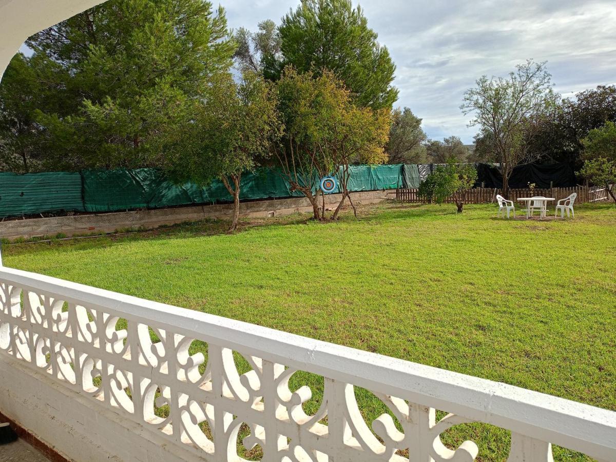 Large Yard, Large Lawn, Independent Villa Lliria Exterior photo